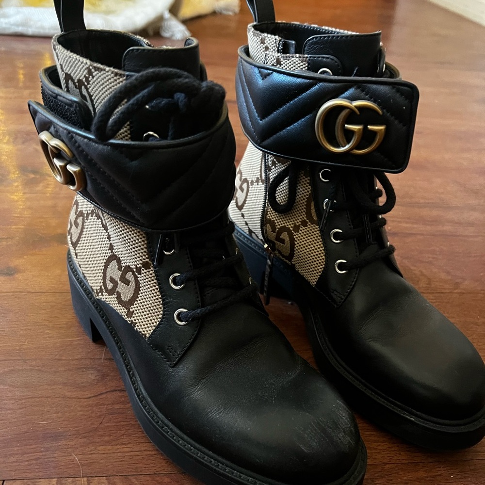 Style number 678984